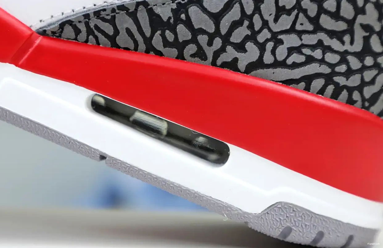 JORDAN AIR 3RETRO
